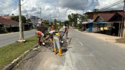 Jalan Bergelombang di Abu-Abu Mulai Diperbaiki
