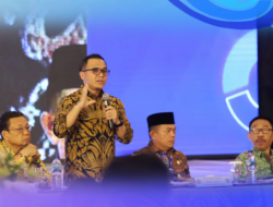 Menpan-RB Siapkan Solusi, Tidak Ada Pemberhentian Honorer