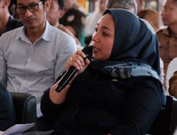 Soroti Anggaran Pendidikan, Darlena: Fasilitas Pendidikan Masih Dikeluhkan Kepala Kampung
