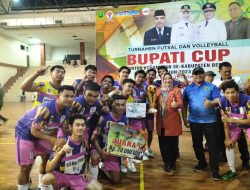 Bupati Berau Menutup Kejuaraan Futsal Dan Bola Voly Bupati Cup