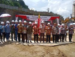 Peletakkan Batu Pertama Pembangunan Sekolah Maitreyawira Samarinda