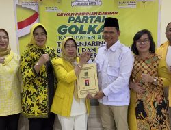 Serahkan Berkas Formulir Ke DPD Partai Golkar, Jakaria : Semoga Jodoh