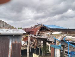 Dilanda Amukan Puting Beliung, Enam Rumah Rusak di Kampung Semurut