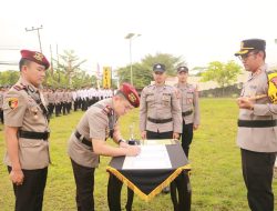 Kapolres Berau Pimpin Sertijab Wakapolres dan Kasatreskrim Polres Berau