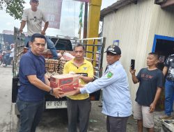 Ketua DPRD Berau Salurkan Bantuan Langsung Kepada Korban Kebakaran di Jalan Milono