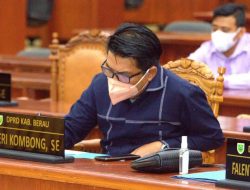 Feri Kombong Soroti Pentingnya Anggaran Pendidikan untuk Pembangunan Gedung Sekolah
