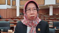 Pengurus Masjid Agung Berlakukan Aturan Etika Berpakaian, DPRD Minta Alternatif Kawasan Olahraga Disiapkan