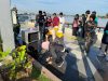 Aksi Bersih-Bersih Sambut Hari Peduli Sampah Nasional, Pemkab Berau Gaungkan Perang Terhadap Sampah Plastik