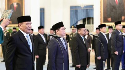 Prabowo Lantik Menteri Baru, Tegaskan Soliditas Kabinet Merah Putih