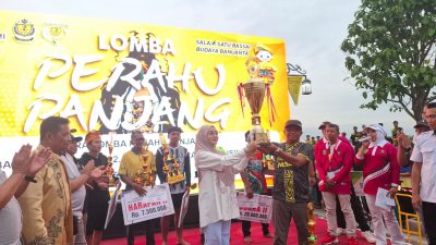 Bupati Sri Juniarsih Tutup Lomba Perahu Panjang: Tradisi Bahari yang Perkuat Persatuan dan Budaya Berau