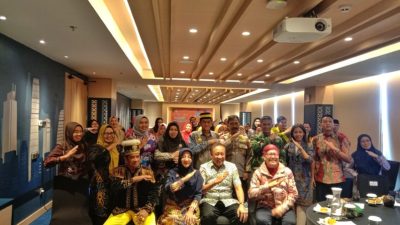  Dekranasda Berau Genjot Kreativitas UMKM Lewat Pelatihan Desain Fashion di Festival Pesona Batik 2025